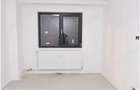 Vand apartament 3 camere cu balcon P 8, Str Viorele vis-a-vis de ?coala 97 Tineretului - 2