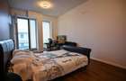 Apartament cu 3 camere decomandat în Tractorul - 18