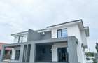 Casă cu 4 camere cu Teren 373 Mp în Săcălaz - 2