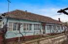 Casă cu 5 camere cu Teren 35000 Mp în Voivozi (Șimian) - 1