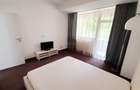 Apartament cu 3 camere semidecomandat în Central - 6