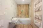 Apartament cu 3 camere decomandat în Tractorul - 15