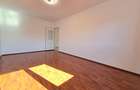 Apartament cu 3 camere decomandat în Galata - 6