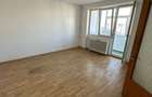 Apartament cu 2 camere semidecomandat în Tineretului - 3