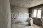 Apartament cu 3 camere decomandat în Valea Aurie - 3