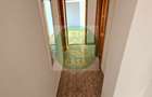 Apartament cu 2 camere decomandat în Roman - 3