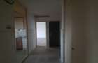 Apartament cu 2 camere decomandat în Km 5 - 7
