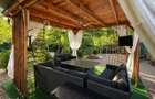 Duplex spa?ios, complet mobilat, intr-o zona lini?tita, langa rau - 18