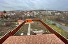 Casă individuală cu 7 camere cu Canalizare în Iris - 8
