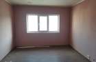 2 camere Topoloveni, etaj 4, finisaje clasice! - 2