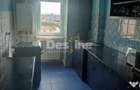 APARTAMENT CU 3 CAMERE IN ZONA MATERNA SITUAT LA ETAJUL 3 BL - 14