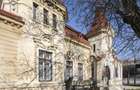 Casă cu 5 camere cu Teren 707 Mp în P-ța Universității - 3