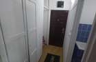Ofer spre vanzare garsoniera - 2