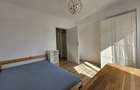 Apartament cu 3 camere decomandat în Tractorul - 10