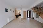 Duplex cu 6 camere cu Canalizare în Exterior Sud - 3