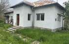 Casă cu 3 camere în Măgureni - 1