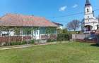 Casa de vanzare cu gradina Iclandu Mare - 3