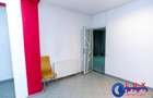 Spațiu comercial, de 40 mp, în Central - 3
