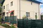 Casă cu 3 camere cu Canalizare în Central - 2