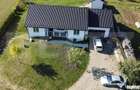 Casa cu etaj, 280 mp utili, 5000 mp teren, Patrauti - SV - 1