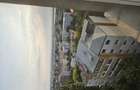 Apartament cu 3 camere decomandat în Cornișa - 1