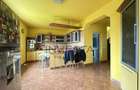Casă individuală cu 7 camere cu Canalizare în Andrei Mureșanu - 8