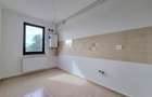 Apartament cu 3 camere decomandat în Berceni - 5