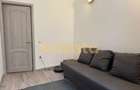 Casă cu 4 camere cu Teren 40 Mp în P-ța Universității - 7