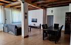 Vand casa langa padure - 2