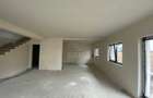 Duplex cu 5 camere cu Canalizare în Florești - 2