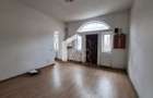 Casa cu 4 camere, zona Central - 5