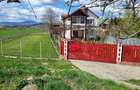 Casa cu teren de 10.000m2 comuna Livezi, Bacau