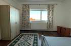 Inchiriez apartament 4 camere - 8