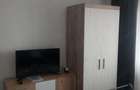Inchiriez apartament - 3