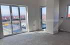 Apartament cu 3 camere decomandat în Central - 1