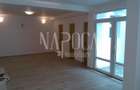 Spațiu comercial, de 60 mp, în Central - 4