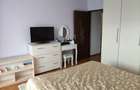 Direct proprietar vand apartament etaj 2 - 8