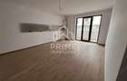 Apartament cu 3 camere decomandat în Central - 1