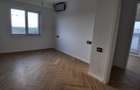 Penthouse cu 9 camere decomandat în Splaiul Unirii - 20