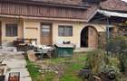 Casă cu 4 camere în Rucăr - 6
