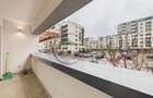 Apartament cu 3 camere decomandat în Tractorul - 9