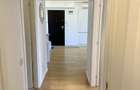 3 camere, balcon si loc de parcare pe malul lacului Baneasa,