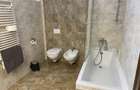 Proprietar Vand apartament 3 camere parter zona Mall