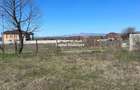 Teren de 757 mp, în Vest - 2