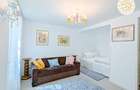 Apartament cu 3 camere semidecomandat în Centrul Istoric - 1