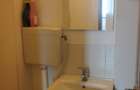 Apartament cu 3 camere semidecomandat în Km 4 - 7