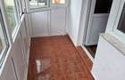 Apartament cu 4 camere decomandat - 1