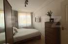 Apartament cu 3 camere de vanzare, Garaj subteran, Zona Centrala - 7