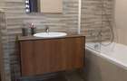 Apartament cu 3 camere decomandat în Tractorul - 5