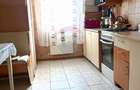 Apartament cu 4 camere decomandat în Răcădău - 4